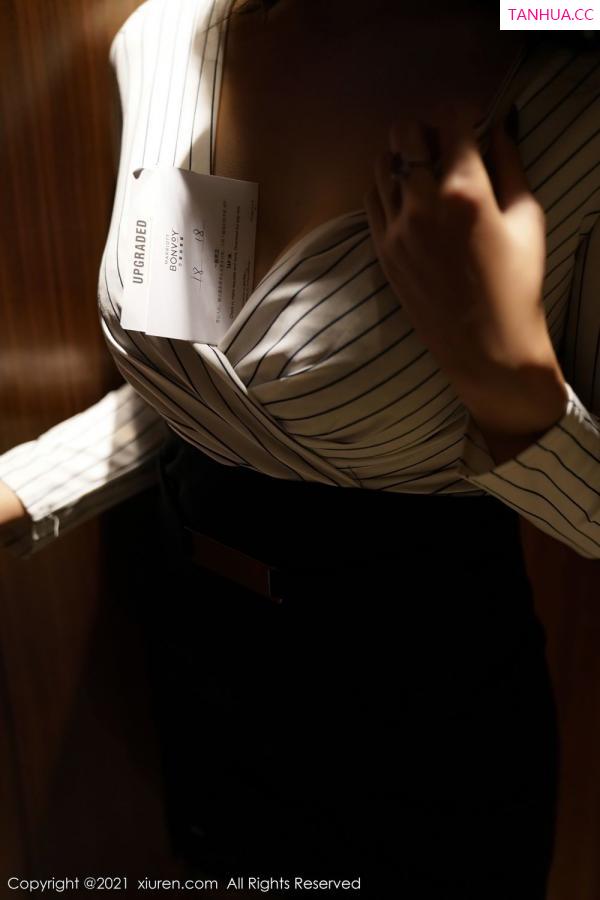 刘艺蕾  [XiuRen]高清写真图 2021.06.01 VOL.3486 蓝夏Akasha第6张图片